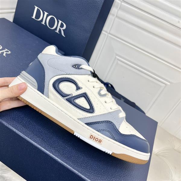 20243518813821 3602023